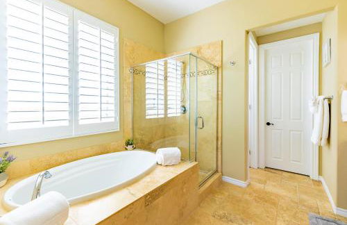 Mini Golf, Saltwater Pool & Spa by MariamsBnb - Foto 60