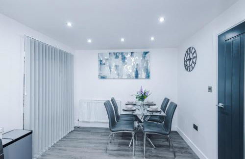 3BR Elegant House in Leeds Sleeps 6 Parking - Foto 6