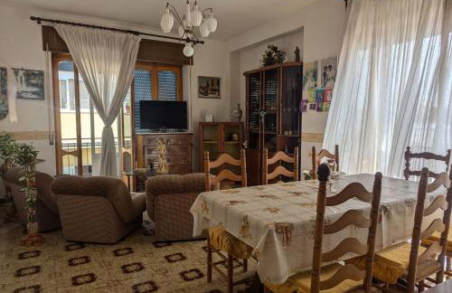 Sicilian Apt in Donnalucata-Sleeps 4- 2 Min Beach - Photo 1