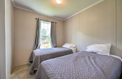 Cassopolis Cabin with Lake and Fishing Access! - Foto 14