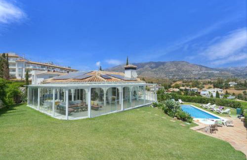 Villa Vista Verde Mijas Golf - Luxury with Optional heated pool & jacuzzi - Photo 26