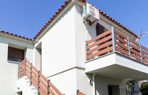 Το Σπίτι της Γιαγιάς 2 (Grandma's House 2) - Foto 5