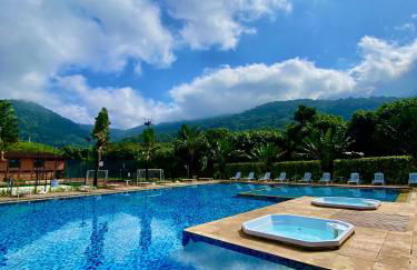 Maresias, Chalé H31 em condomínio dentro da Mata Atlântica e de frente a Entrada 18 da praia - Foto 42