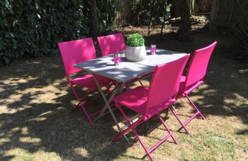 Au domaine des anges, 3 gîtes luxueux avec Jacuzzi privatif, sauna, mini-piscine, piscine extérieure chauffée en saison - Foto 40