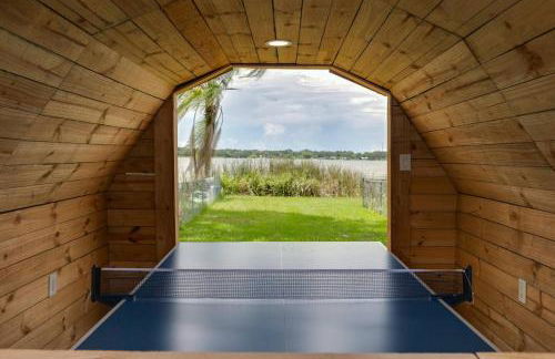 Lakeside Haven with Jacuzzi and Games - Foto 49