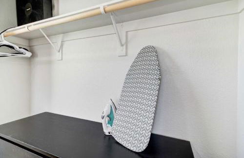 Country Charmer Single Story Cottage Pet Friendly - Foto 17