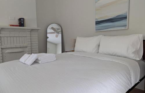 NEW! 2Br1Ba Convenient to 9th St, NCSSM - Foto 17