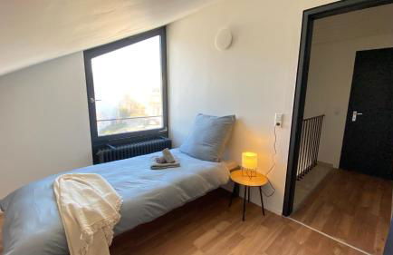 K41 I Ruhiges Haus mit Garten für 8 Personen I Nähe Messe & A81 Stuttgart - Foto 5