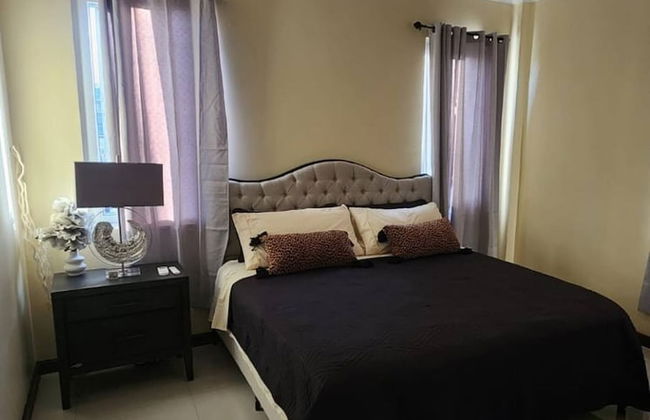 "golden Triangle" Kingston Jamaica, West Indies - Foto 5