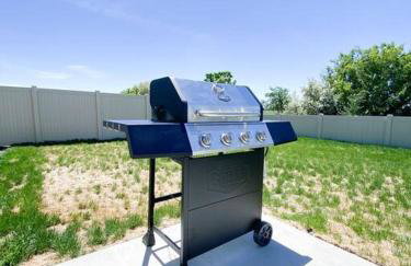 BRAND NEW 4-BDRM HOME Farmhouse at Grand Rapids - Foto 19