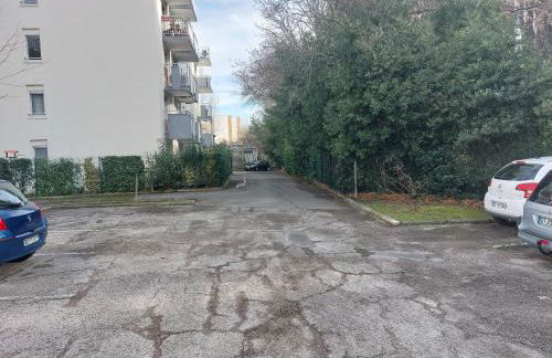 T2 Montpellier plein sud clim wifi terrasse de 16m2 - Photo 24