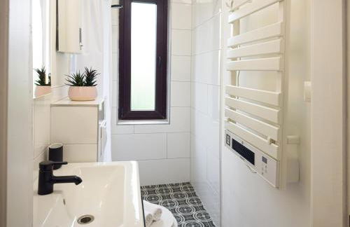 ImmoStay Ferienhaus mit Garten & Free Parking - Foto 28