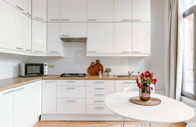 Charming Mansion in Vibrant Antwerp - Photo 58