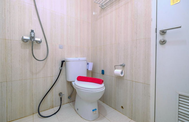 Homey And Comfy 2Br Sentul Tower Apartment - Foto 19