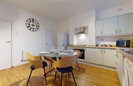 Unique 3Bed Home Free Parking Near Meadowhall - Foto 8