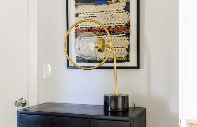 Luna by Avantstay Industrial Artist's Loft in Old Town w/ Billiards - Foto 17