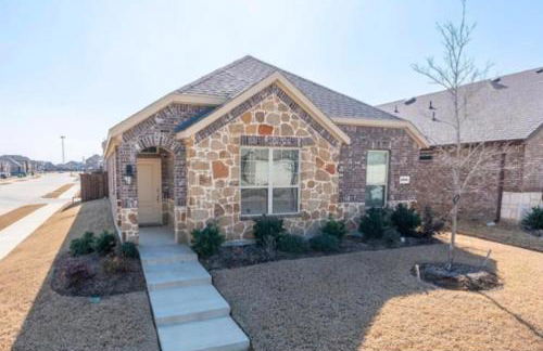 Home Away From Home While Away From Home II - Foto 1