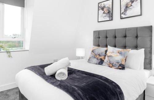 Modern Two Bed Apartment - Balcony & Parking - Netflix 8MC - Foto 2