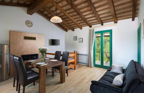 Nice Home In Trviz With Wifi - Photo 19