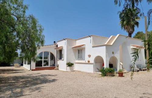 Villa Mareluna with pool - Photo 2