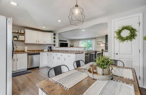 Family Friendly Getaway-4BR-Playset-Trampoline - Foto 1