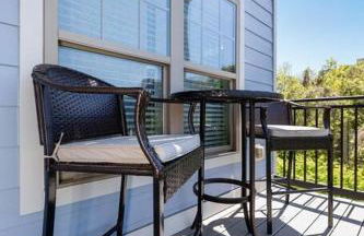 Uptown, Pool, Wine, Restaurants, BofA Stadium_307 - Foto 4