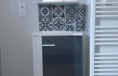 L'écrin vert - Wifi - Netflix - Climatisation - Parking Gratuit - Foto 28