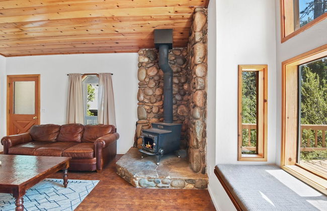 Palisades Point Prime Location! - Photo 20