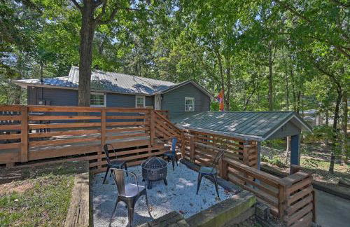 Chic House with Private Dock on Lake Hartwell! - Foto 1