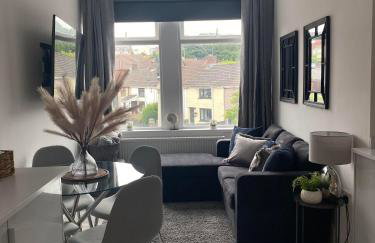 The Retreats 2 Kenfig Hill Pet Friendly 2 Bedroom Flat with King Size bed twin beds and sofa bed sleeps up to 5 people - Foto 3