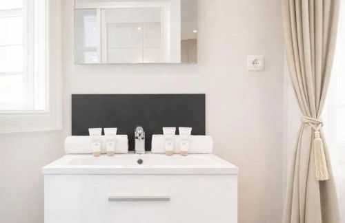 Arc de Triomphe - Premium apartment for 4 - Foto 25