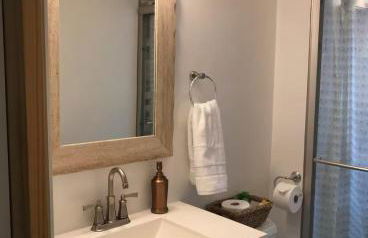 Remodeled Townhouse in Watertown - Foto 11