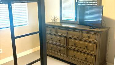 Desert Ranch Home 3 Bedroom + Equine Facility - Foto 2