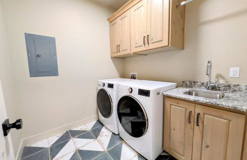 BRAND NEW World Adventure at Aspen Crest - Foto 23