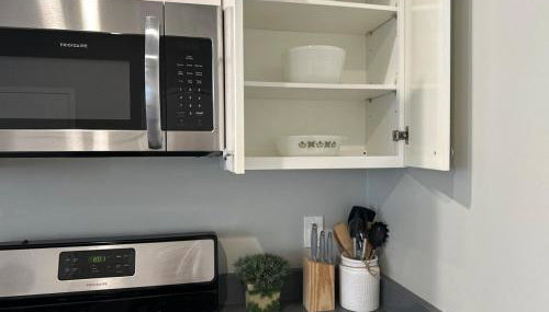 Bright & Airy 1 BDRM Private Apt - Foto 4