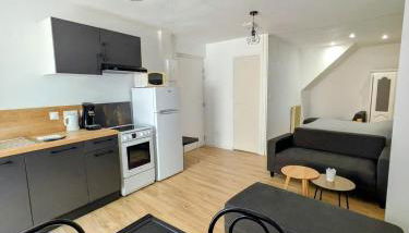 Sous la tour - Foto 3, stove