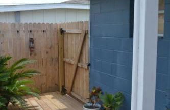 Surf Shack - Steps to the beach, lush fenced backyard by Beach Haven Vacation Rentals - Foto 35