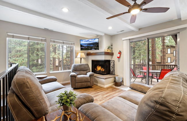 Family Fun Getaway - 3 Story Condo - Foto 15