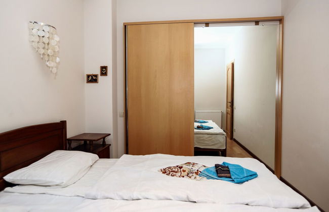 3 Bedroom Apartment near Vake Park - Photo 7