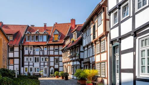 STAYERY Gütersloh Hauptbahnhof - Foto 3