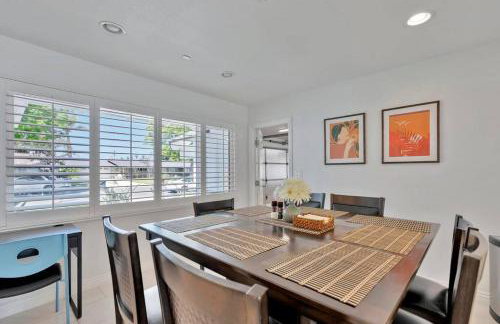 New cheerful villa, Pool, Spa, Mini Golf, Game room, Fire pit next to Disneyland - Foto 10