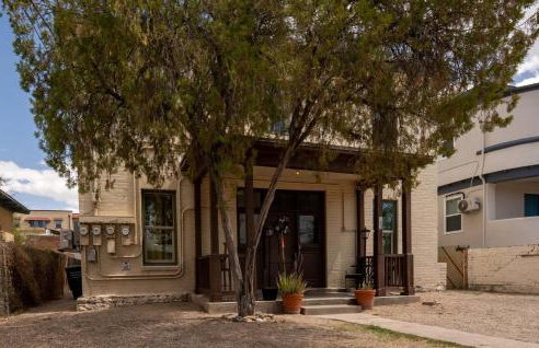 Bloom and Relax Historic 1BR in Downtown - Foto 29