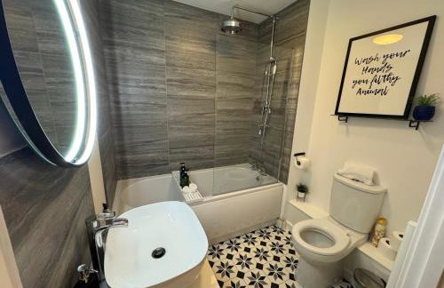 Boujee Arty Apartment in City Centre - Foto 24