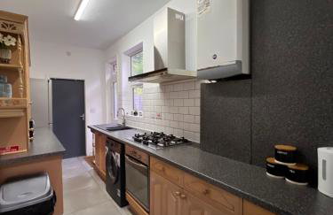 Serene Retreat - Near Bham City Centre & The JQ - Foto 9