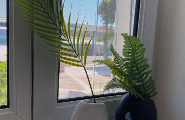 The Art House By The Sea - Photo 45