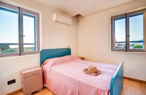 Secluded stone villa with private pool & garden - Foto 9