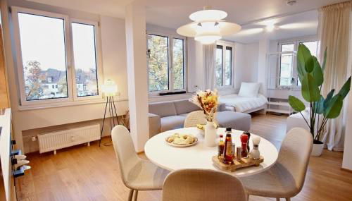 2,5 Zi Design Apt near Porsche Museum with Beamer, Netflix, PS5 - Foto 2