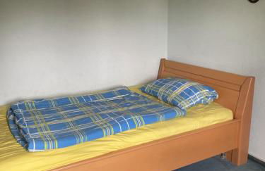 Entire house, quiet city location, garden, parking - Photo 25