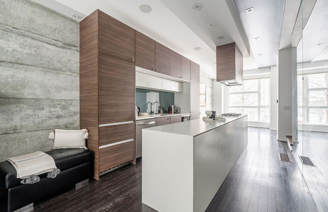 Luxury Townhouse in Downtown Toronto - Photo 23