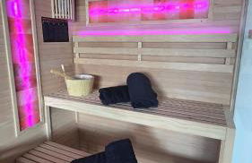 Luxus Ferienwohnung Himmel und SPA mit privater Sauna und Wellnessdusche inkl Wifi und Parkplatz für 4Personen - Foto 22